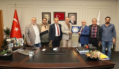 Sakarya Gaziantepliler Derneği’nden Adapazarı Belediye Başkanı Mutlu Işıksu’ya ziyaret