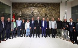 Serdivan Belediye Başkanı Osman Çelik, Sakarya Makedonya ve Tüm Göçmenler Derneği Başkanı Zeki Sürer ve Yönetimini ağırladı