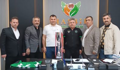 Sakarya Ampute Futbol Kulübü’nden Hasbil Tarım’a ziyaret