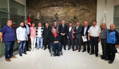 Sakarya Ampute Futbol Kulübü şampiyonluğunu kutluyor ve destek istiyor
