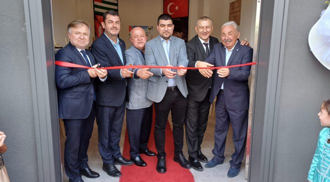 Sakarya Abhaz Derneği’nin Yıl Sonu Etkinliği büyük bir coşkuyla gerçekleşti