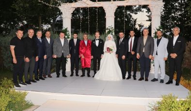Sakarya Ülkü Ocakları Il Başkanı Atilla ve Elif Balcıoğlu görkemli düğün ile evlendi