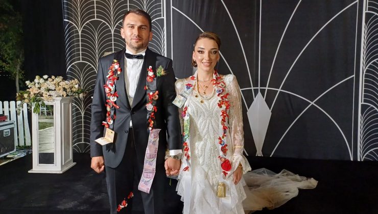 Sakarya’nın siyaset ve iş Dünyası, İlter ve Mercan ailelerinin rüya gibi düğününde buluştu