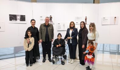 Irmak Can Kaydı’dan ilk moda sergisi: “Bir Hayalin Kıyısında” sanatseverlerle buluştu