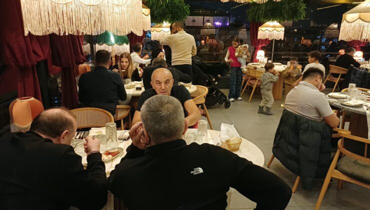 Opera Garden ‘Teras A’la Carte Restoran’ görkemli bir açılışla hizmete girdi