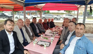 Erzurum Cağ Kebabı Festivali’nde hemşehri dernekleri buluştu